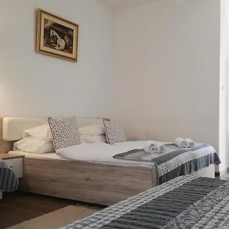 Forras Haz Tapolca 4*