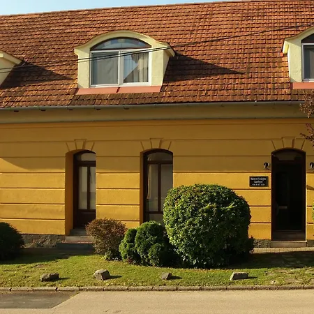Gasthuis Malom-to Vendeghaz Tapolca
