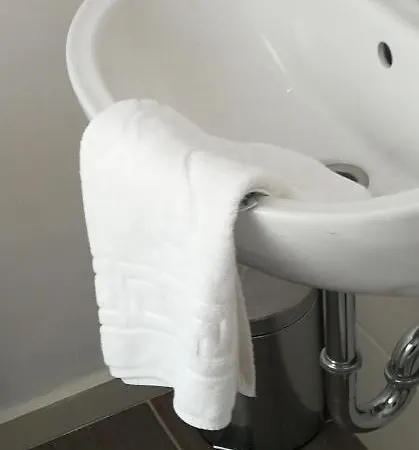 Gasthof Malom-to Vendeghaz